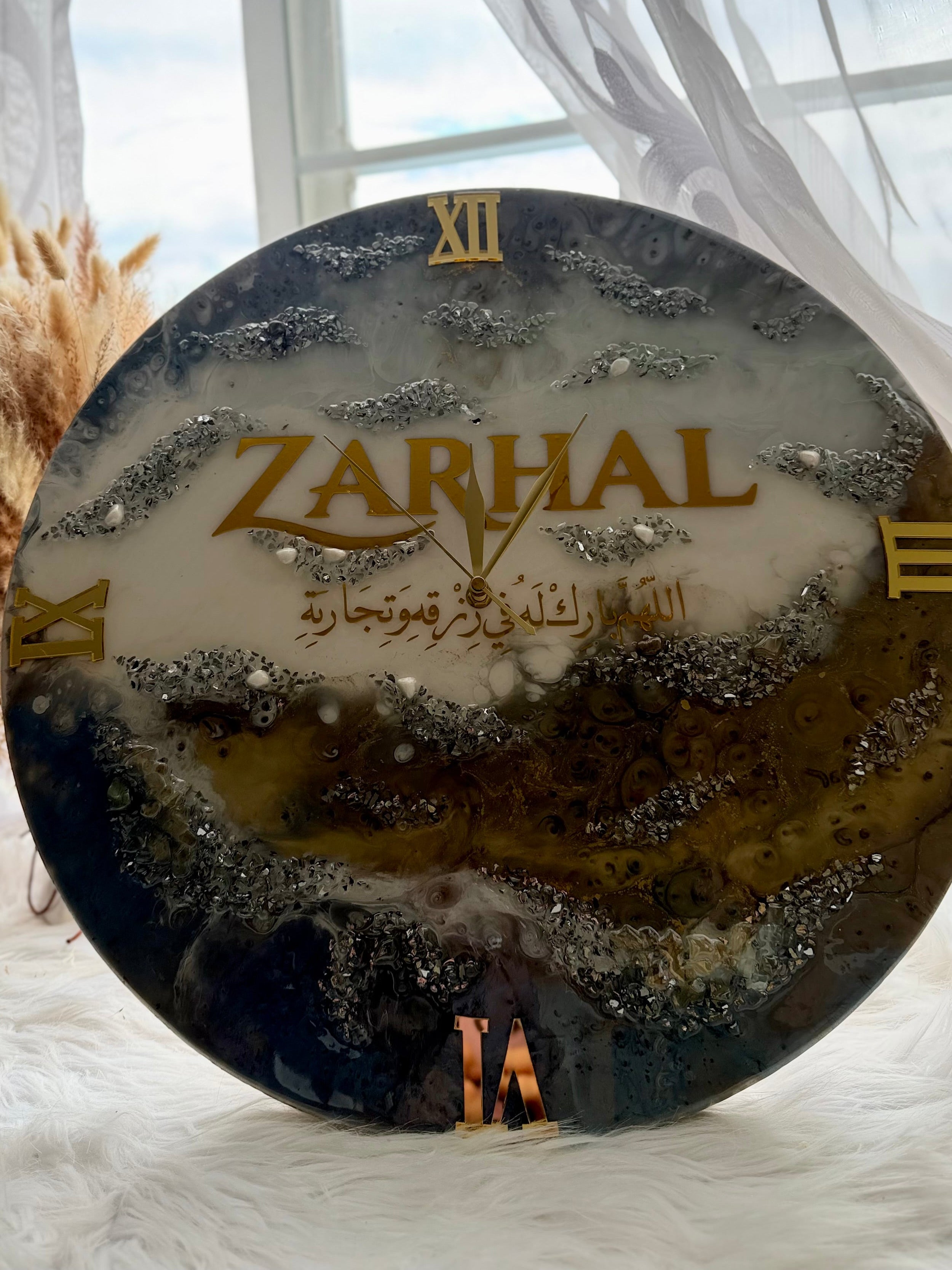 Luxury Custom Name Wall Clock – Resin Art